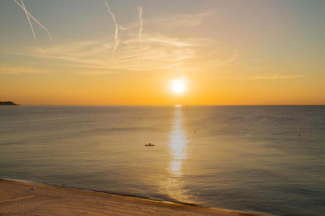 Coconut Beach Boutique Studio Castell-Castell-Platja d'Aro Buitenkant foto